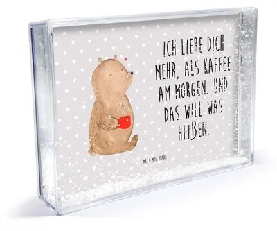 Produktbild von Mr. & Mrs. Panda Bilderrahmen Bär Morgenkaffee - Grau Pastell - Geschenk, 3D-Bilderrahmen, Mitbringsel, dekoartikel, Valentinstag, für Freundin, Hochzeitstag, Frauen
