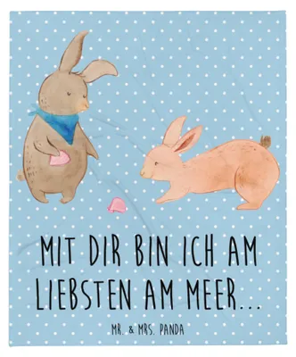 Produktbild von Mr. & Mrs. Panda Tagesdecke Hasen Muschel - Blau Pastell - Geschenk, Best Friends, Meer, Kuscheldecke, Strand, Muscheln, Decke, Bettdecke, Sofaüberwurf, Muttertag, Plaid