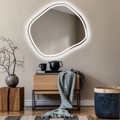 Produktbild von Unregelmäßiger asymmetrischer Spiegel mit LED Beleuchtung 74x64 cm - mit LED Beleuchtung - LED Farbe Kaltweiß 7000K - Individuell Nach Maß - Beleuchtet Wandspiegel Lichtspiegel Badezimmerspiegel - Sensor Schalter - ROM223