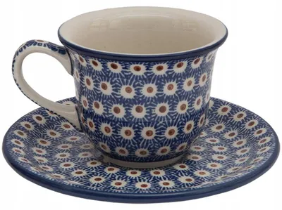 Produktbild von Bolesławiec Keramik Tasse 150 ml mit Untertasse Handgefertigt