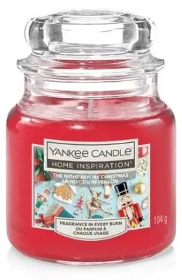 Produktbild von Yankee Candle Duftkerze Kleines Glas The Night Before Christmas 104 g rot