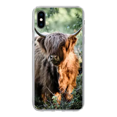 Produktbild von MuchoWow® Handyhülle Schutzhülle Hülle für iPhone Xs Schottische Highlander - Wald - Tiere Silikon Softcase Handy Hülle - Handytasche
