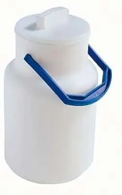 Produktbild von Weiße Kunststoff-Milchkanne, 2,5 Liter Fassungsvermögen, 24,5 cm Höhe, 13 cm Ø