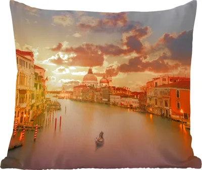 Produktbild von MuchoWow® Zierkissen Sofakissen Wohnzimmer Dekokissen 45x45 cm Italien - Gondel - Canal Grande - Schlafpolster - Polster für das Sofa