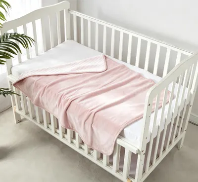 Image de Couverture en peluche douce pour bébés - 75x100 cm