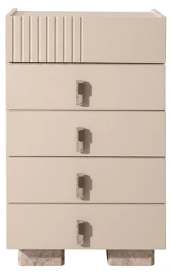 Image de Commode en bois de couleur beige. Commode avec tiroirs, meuble de chambre
