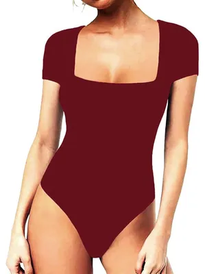 Produktbild von Damen Kurzarmbody, figurbetont, einfarbig, mit Knopfleiste, ideal für den Sommer, Weinrot, Größe L