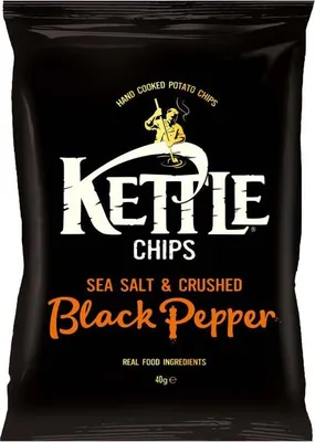 Produktbild von Kettle Chips Sea Salt & Crushed Black Pepper 40g
