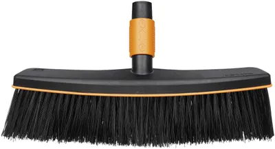 Obrázok produktu pre Fiskars Metla Na Terasy 135533