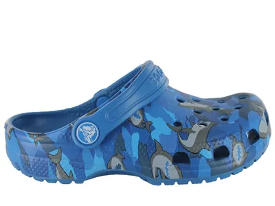 Produktbild von CROCS Kinder CLASSIC SHARK CLOG Flip-Flops blau antibakteriell 23,5
