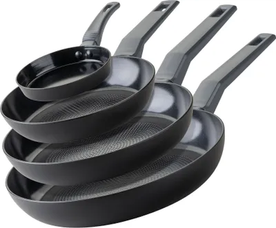 Produktbild von Fackelmann Bratpfannen Set "Statement" 4-teiliges Set aus recyceltem Aluminium mit keramischer Antihaft-Beschichtung, ideal für alle Herdarten