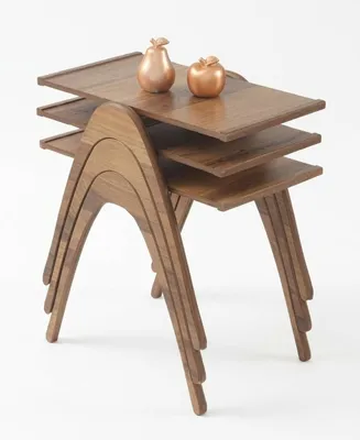 Image de 3 tables d'appoint élégantes au style moderne et au design intemporel