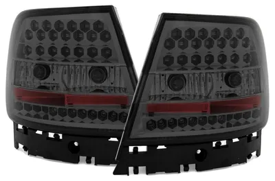 Immagine prodotto di Fari posteriori a LED, vetro trasparente nero fumé, per Audi A4 B5 berlina, dal 1994 al 1999
