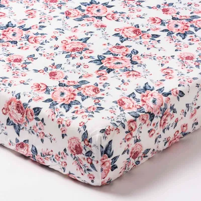 Produktbild von Spannbettlaken Roses 120x60cm aus 100% Baumwolle mit starkem Gummizug