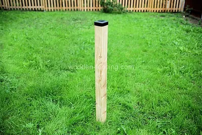 Zdjęcie produktu dla Słupek ogrodzeniowy 9x9x100cm kształt Z osłoną