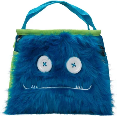 Boulder Bag von 8b+; leuchtend blauer; pelziger Kletterbeutel mit zwei großen Augen und einem grimmigen Gesichtsausdruck.