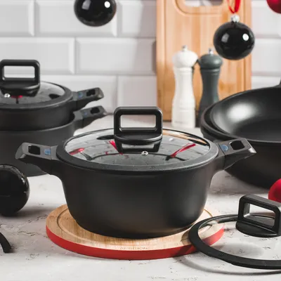 Produktbild von Kochtopf Ultimo mit Deckel und Temperaturanzeige 18 cm AMBITION