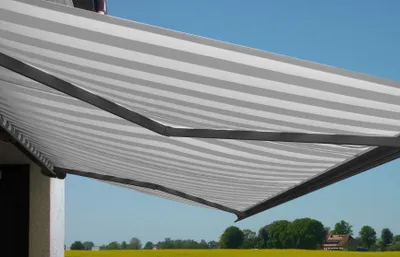 Produktbild von Elektrische Kassettenmarkise H122, Markise Vollkassette 4x3m  Acryl Grau/Weiß, Rahmen anthrazit