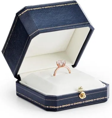Produktbild von Famanu Ringbox für Verlobungsschmuck -  Geschenkverpackung