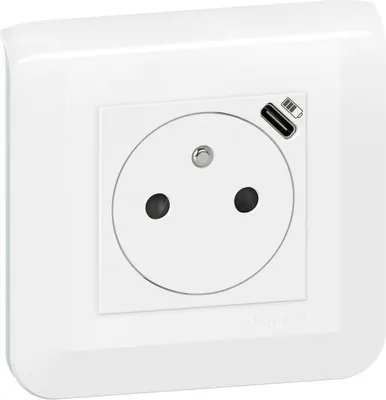 Image de Prise avec terre et USB C, LEGRAND Mosaic, blanc