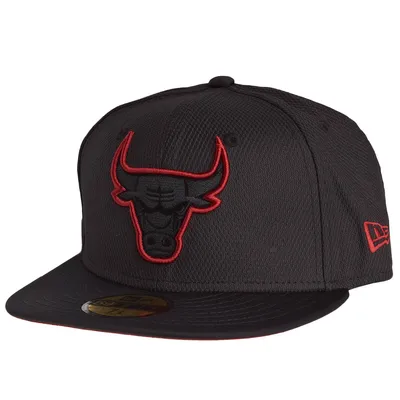 Produktbild von New Era 59Fifty DIAMOND TECH Cap - Chicago Bulls - 7 5/8