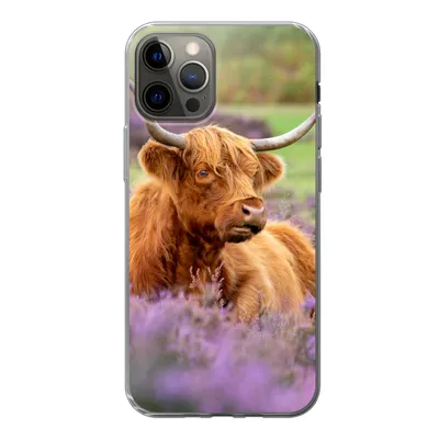 Produktbild von MuchoWow® Handyhülle Schutzhülle Hülle für iPhone 13 Pro Schottischer Highlander - Braun - Büsche Silikon Softcase Handy Hülle - Handy-Tasche