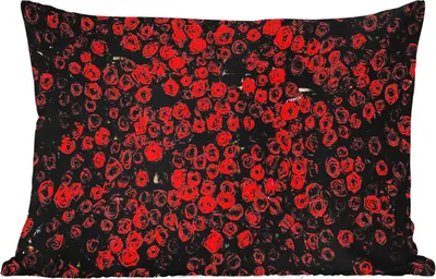 Produktbild von MuchoWow® Outdoor Kissen - Blumen - Rosen - Rot - 50x30 cm - Wetterfest - Lounge Kissen - Sofa kissen - Wohnzimmer Dekoration