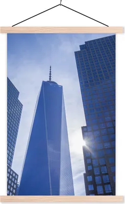 Produktbild von MuchoWow® Textilposter Die Wolkenkratzer und das One World Trade Center in New York 60x90 cm mit holzfarbenen Rahmen - Textil