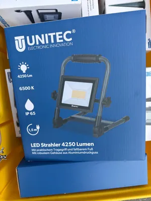 Imagen del producto de Unitec, lámpara de trabajo LED, color antracita, IP65, 35W, 4250 lúmenes, luz blanca fría (6500K), ángulo de iluminación de 100°, portátil