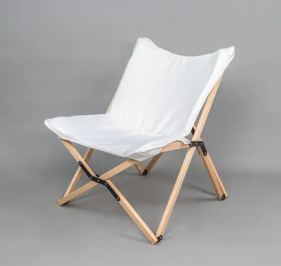 Produktbild von Regiestuhl Rebecca Mobili Mukwa 84x69x74 Holz Polyester Braun Weiß