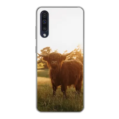 Produktbild von MuchoWow® Handyhülle Schutzhülle Hülle für Samsung Galaxy A30s Schottischer Hochländer - Gras - Sonne Silikon Softcase Handy Hülle - Karteninhaber