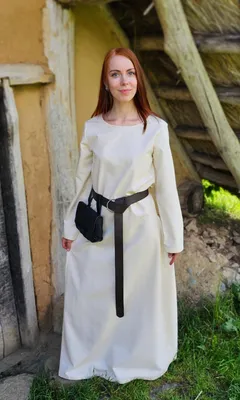 Produktbild von Klassisches Mittelalter Kleid oder Unterkleid Natur "Amalie" XXXL