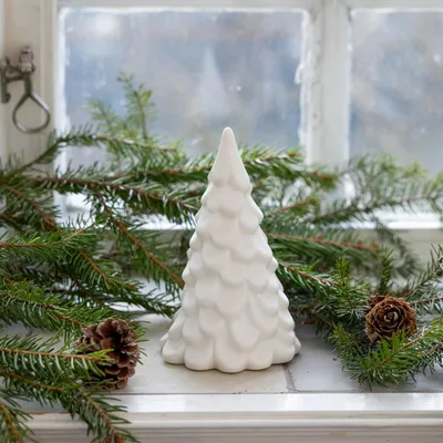 Produktbild von Storefactory Tannenbaum NORRSKOG M weiß | 8x8x13cm