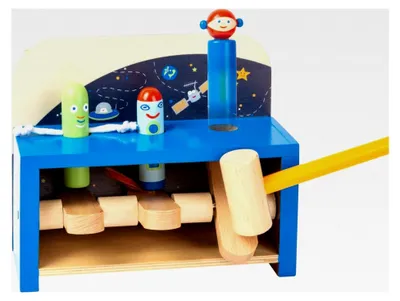 Produktbild von Klopfbank Space aus Holz, Hammerspiel mit Weltraumfiguren für kleine Weltraumpioniere, ab 3 Jahren