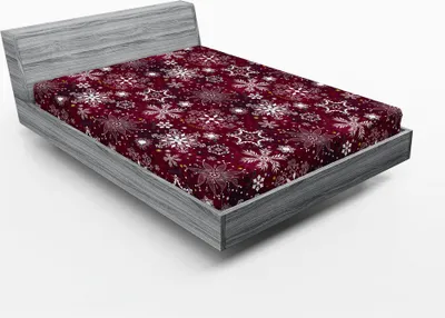 Produktbild von ABAKUHAUS Schneeflocke Spannbetttuch, Buntes festliches Weihnachtsmuster mit Schneeflocken und Nachbildungativen Stern-Strudeln, 160 x 200 cm, Mehrfarbig