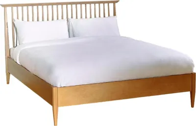 Produktbild von Bett 140x200 aus Gummibaumholz