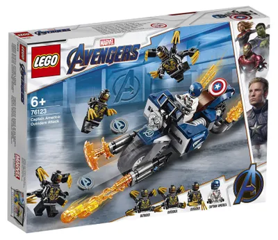 The image shows the packaging of a LEGO Marvel Super Heroes Captain America: Outrider-Attacke set, featuring the product box with illustrations of the set's components and characters.