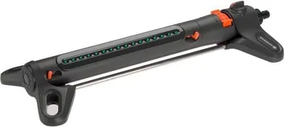 Immagine prodotto di Irrigatore oscillante GARDENA AquaZoom L, superficie 350 m², portata 21 m, resistente ai raggi UV e al gelo