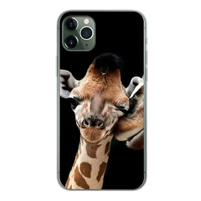 Produktbild von MuchoWow® Handyhülle Schutzhülle Hülle für iPhone 11 Pro Max Giraffe - Tiere - Schwarz - Porträt - Tiere Silikon Softcase Handy Hülle - Schutz