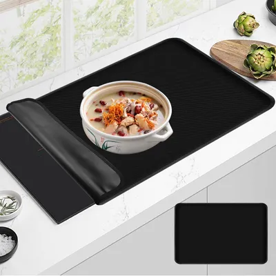 Produktbild von Silikon-Induktionskochfeldmatte - 52 x 80 cm, hitzebeständig bis 300 °C, kratzfest und wärmeisolierend (rechteckig, schwarz)