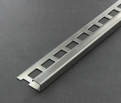 Produktbild von Fliesenschiene als Quadratprofil V2A Edelstahl GLÄNZEND Länge 2,50 m Breite 10 mm Fliesenprofil Übergangsprofil Fliesenleiste Treppenkantenprofil