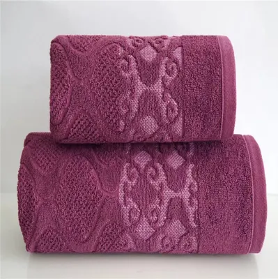 Zdjęcie produktu dla Ręcznik kąpielowy z eleganckim wzorem Lugana 70x130 Fioletowy