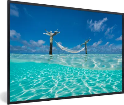Produktbild von MuchoWow® Gerahmtes Poster Sommer - Meer - Hängematte 90x60 cm - Poster mit Schwarzem Bilderrahmen Wandposter Rahmen Foto Bilder - Fotorahmen - Foto-Plakat