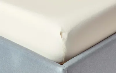 Produktbild von HOMESCAPES Perkal-Spannbettlaken 160 x 200 cm – creme-vanille, 100 % Ägyptische Baumwolle
