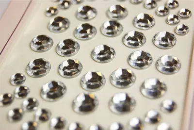 Zdjęcie produktu dla Cyrkonie - Diament - Srebrne naklejki