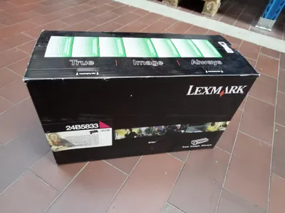 Immagine prodotto di Lexmark 24B5833 cartuccia toner 1 pz Originale Magenta