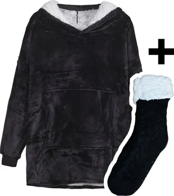 Produktbild von Zoem - Fleecedecke mit Ärmeln - inklusive Fleecesocken - Kombi-Deal - Fleece Plaid - Pullover - super weich - 280 g/m² - Schwarz - Pullover - Kuscheln - Hoodie - Kuschel-Hoodie - Oversized Fleece - Winterpullover