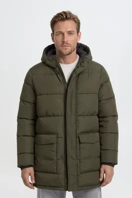 Produktbild von Blend BHzatimi Herren Winterjacke Steppmantel Jacke mit Kapuze Eingrifftaschen Reißverschluss Drückknöpfen Regular fit, KI-generiertes Bild