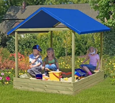 Produktbild von Sandkasten Sophie mit Dach 153x153x180cm