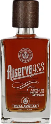 Produktbild von Dellavalle Grappa Riserva 983 42% Vol. 0,7l